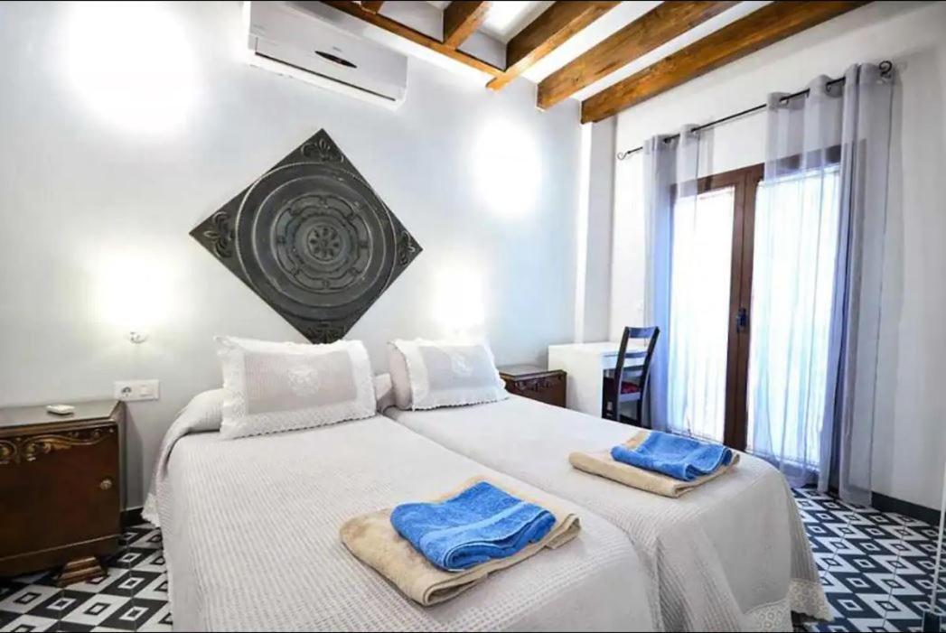 Typical Sevillan 2 Bedroom Unit Ngoại thất bức ảnh